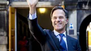 Dutch govt to lift distancing rules on September 25