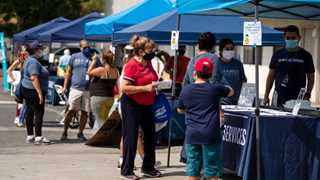 US initial jobless claims up 20,000 to 332,000