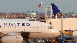 United Airlines: 90% of staff COVID-19 vaccinated