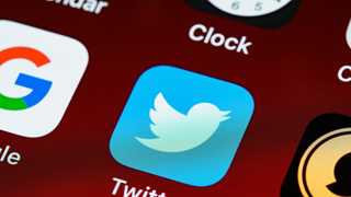 Users report Twitter is down in parts of US