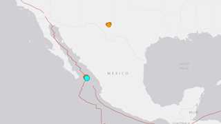 5.6-magnitude earthquake hits coast off Mexico