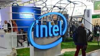 Intel breaks ground on $20B Arizona chip factory