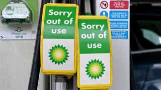 Half of UK gas stations outside motorways run dry