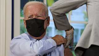 Biden receives his Pfizer booster shot