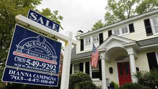 US pending home sales up 8.1% in August