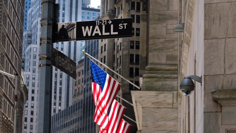 Wall Street Extends Gains Dow Up Over 300 Pts Teletrader Com