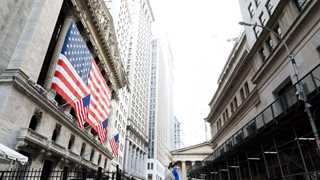 US in red premarket amid inflation, supply concerns