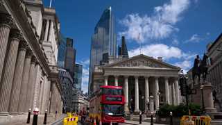 UK economy up by 0.4% in August