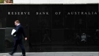 RBA sees slower economic recovery ahead – minutes