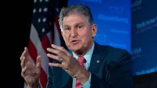 Manchin: Democrats can’t go ‘too far left’