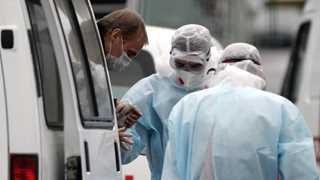 Russia’s virus death toll up by record 1,247