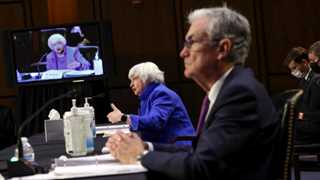 Senate banking committee to hear Yellen, Powell