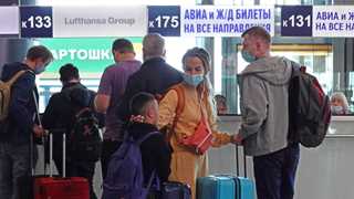 Russia to stop travel from southern Africa, Hong Kong