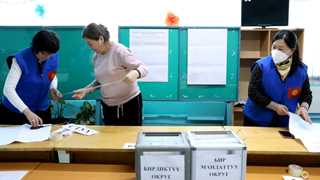 Kyrgyz police arrests 3 after failed coup on voting day