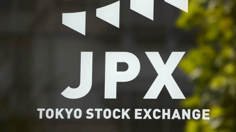 Asia-Pacific trades lower after Japan data