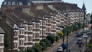 UK mortgage approvals down to 67,200 in October