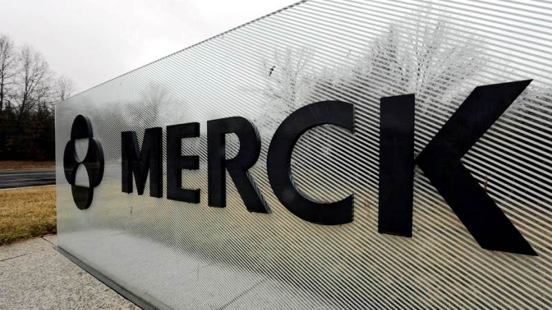 Merck halts new Russia investments