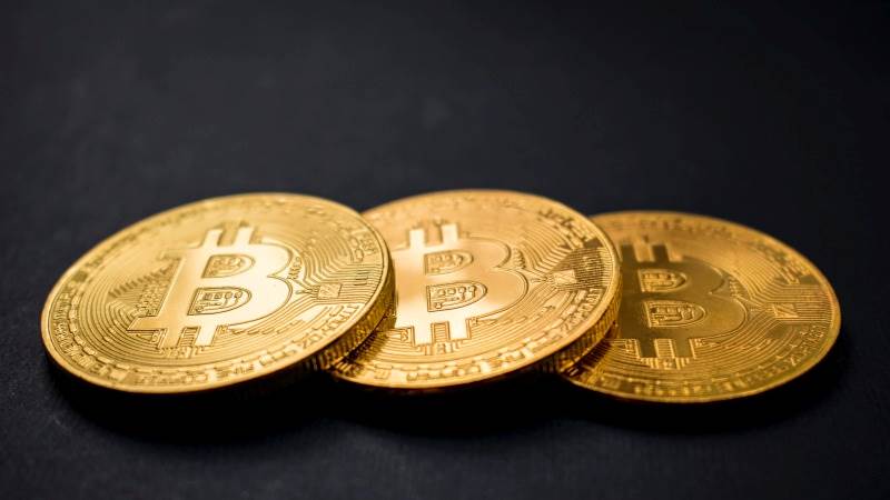 Bitcoin climbs to highest price since mid-June