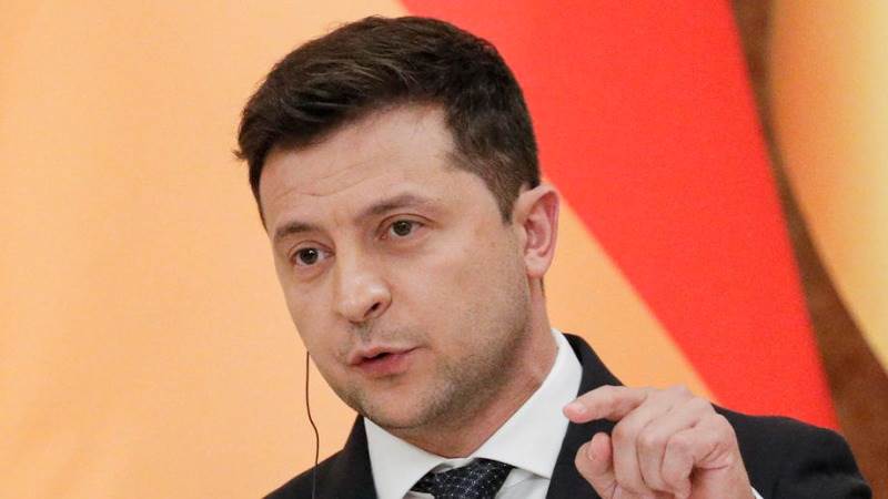 Zelensky not ruling out referendum on Donbass, Crimea