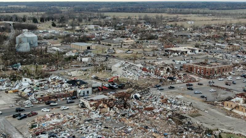 US tornado death toll rises to at least 84