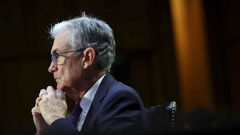 Powell: Fed to adapt if recovery not as strong