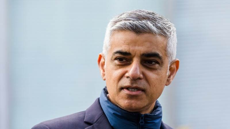 London mayor: New restrictions inevitable