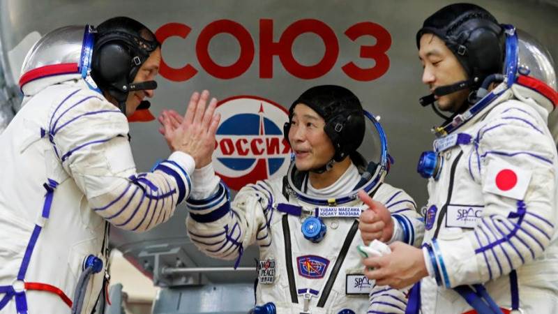 Soyuz carrying Maezawa lands in Kazakhstan