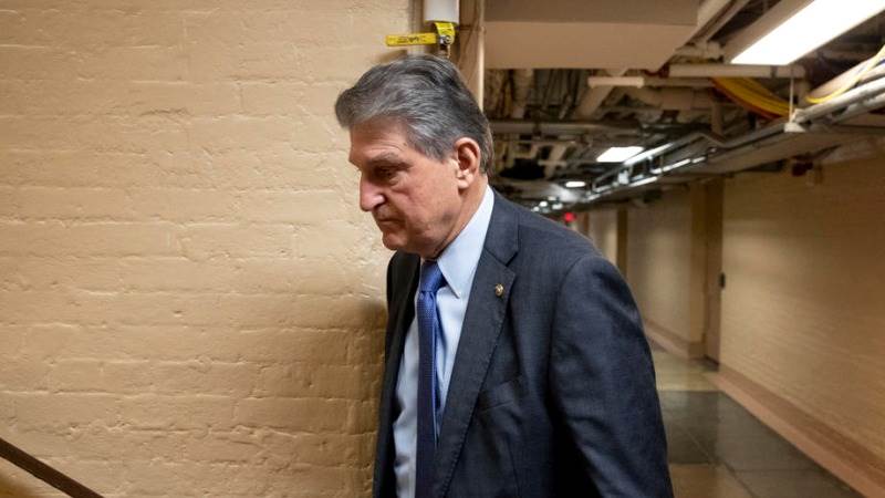 Manchin points to WH as reason for failed negotiations