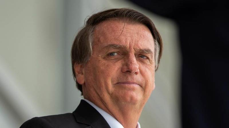 Bolsonaro anticipates lower electric bills