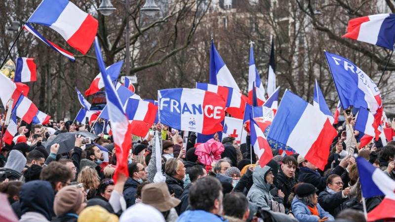 France sees protests against virus vaccine pass