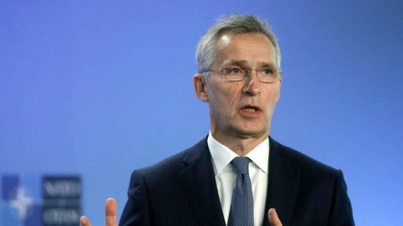 NATO urges de-escalation of Russia-Ukraine tensions