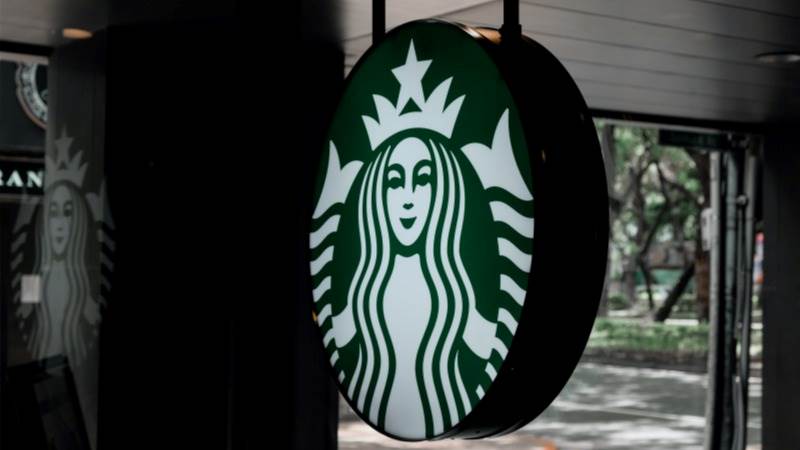 Starbucks cancels vaccine mandate after SCOTUS ruling