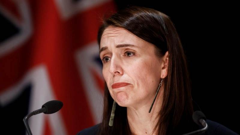 Ardern cancels nuptials as NZ stiffens virus measures