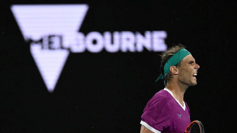 Nadal comes back to win Australian Open