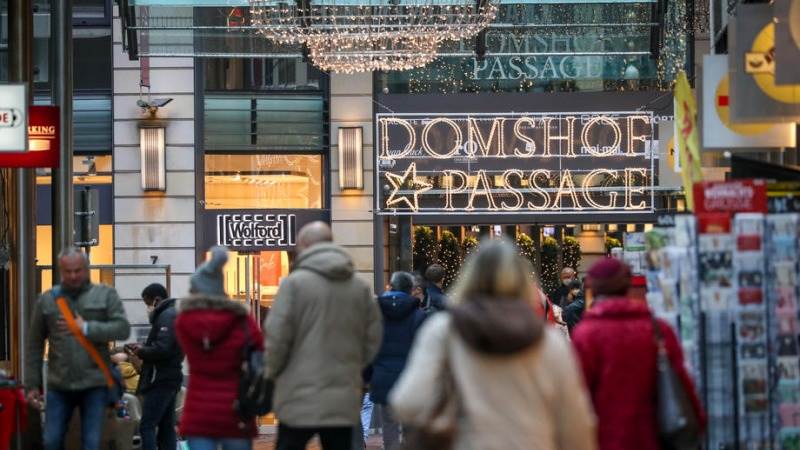 Germany’s retail sales unchanged in December