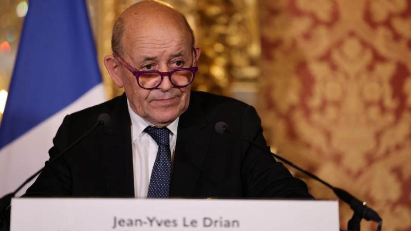 No indication for now Russia will invade Ukraine – Le Drian