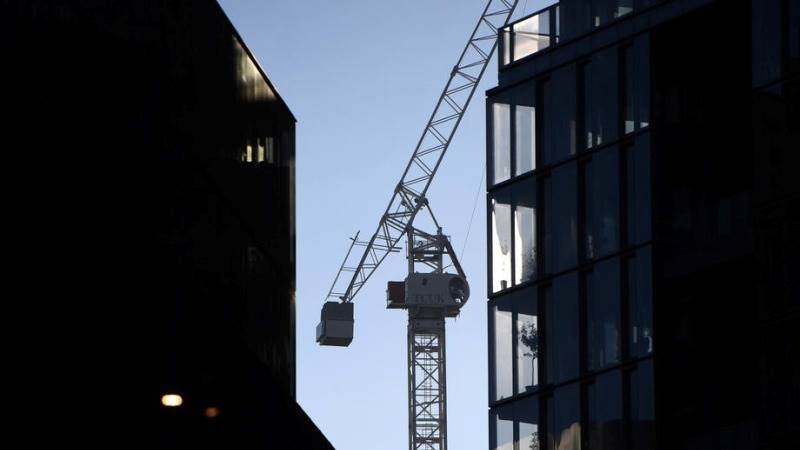 UK’s construction PMI rises to 54.1 in January