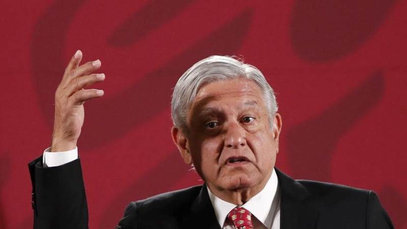 Mexican president ‘to pause’ relations with Spain