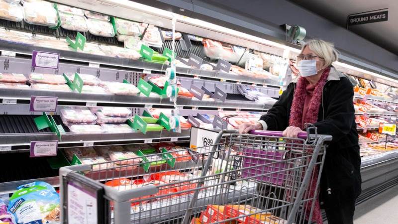 US inflation hits 6% in January