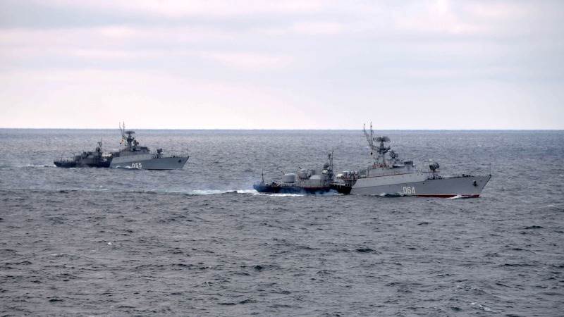 Russia ready to fire at vessels entering its waters