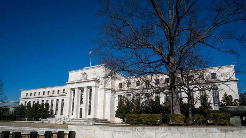 Fed’s Mester sees 2.5% interest rate in 2022