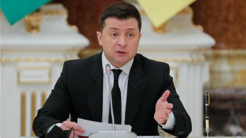 Zelensky: Not seeing any Russian withdrawal yet