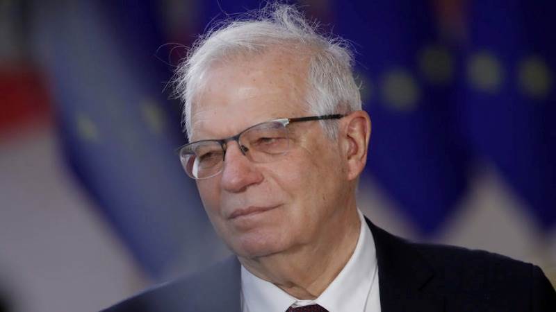 Borrell: EU to react strongly if Russia recognizes DPR, LPR