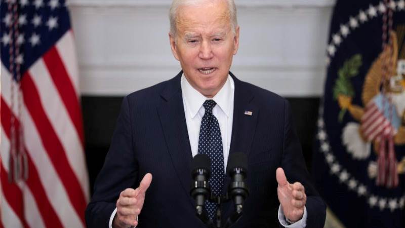 Biden announces sanctions against Russia