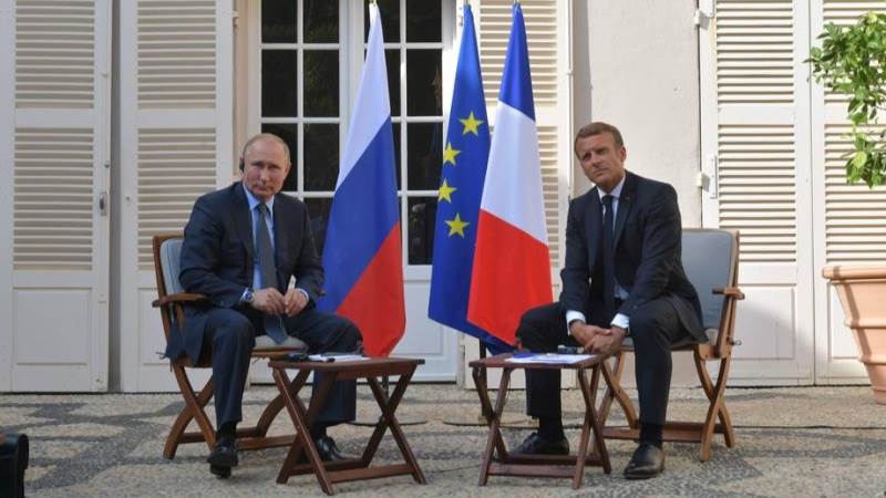 Macron calls for immediate stop to Russian operations