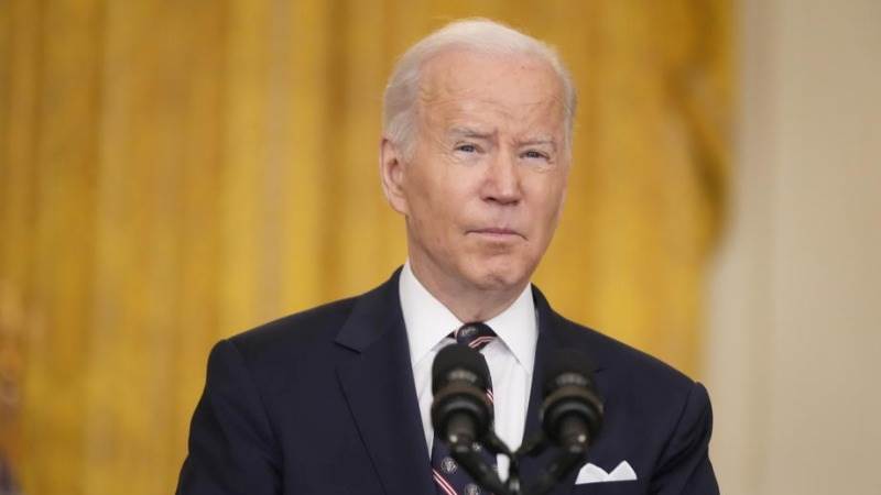 Biden approves additional strong sanctions on Russia