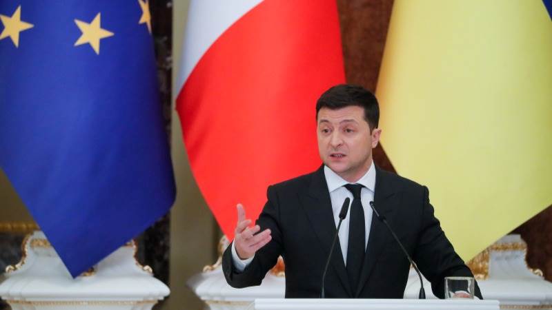 Ukraine calls for more EU sanctions against Russia