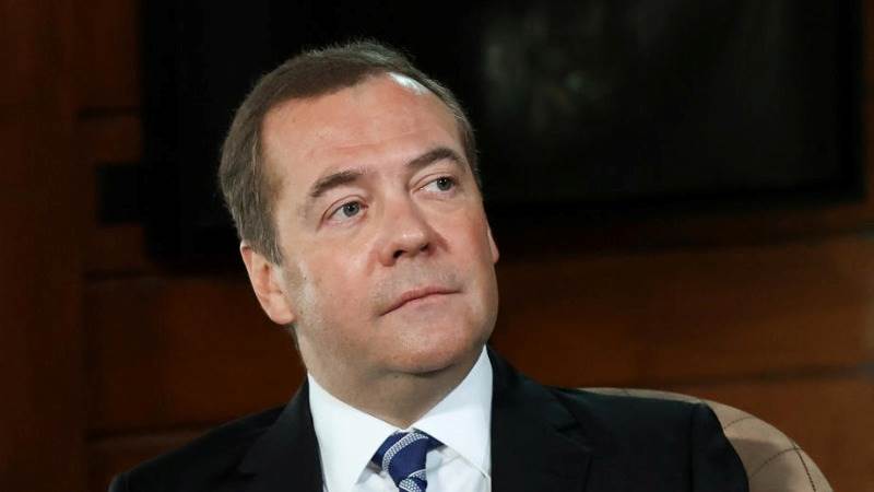 Medvedev reiterates Russia’s right to use nukes