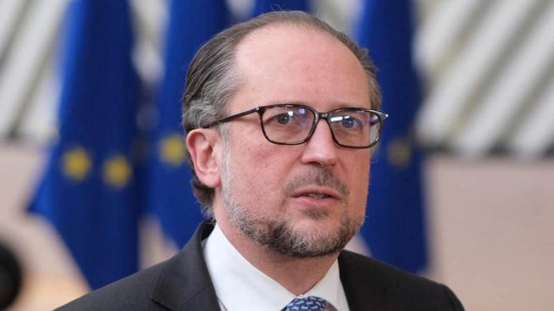 Austria’s chief diplomat: EU planning new Russia sanctions