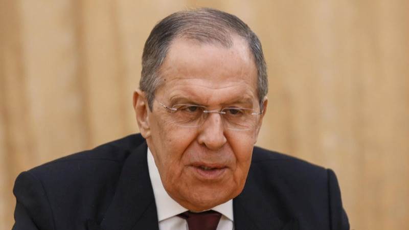 Lavrov: Russia won’t let Ukraine get nuclear arms